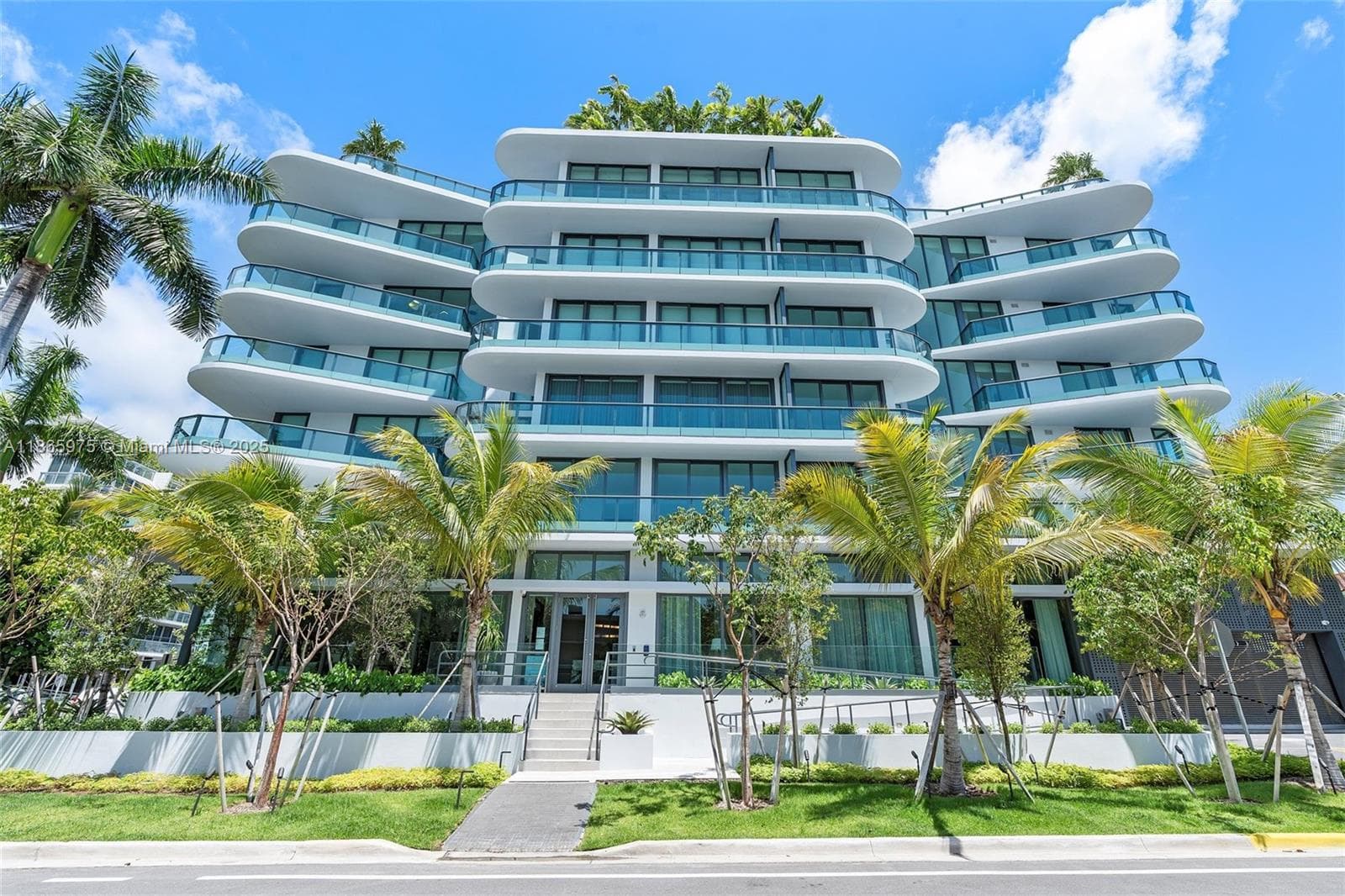 9901 W Bay Harbor Dr # 402, Bay Harbor Islands, FL 33154