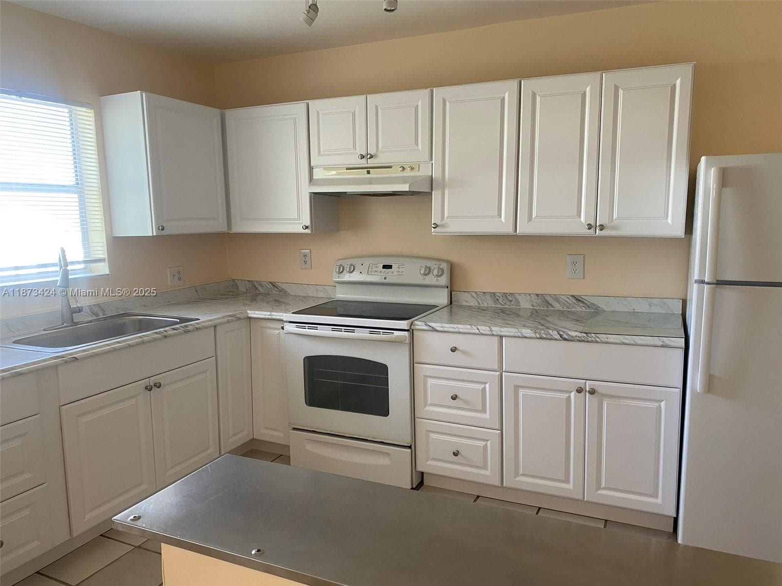 10772 La Placida Dr # 7-301, Coral Springs, FL 33065
