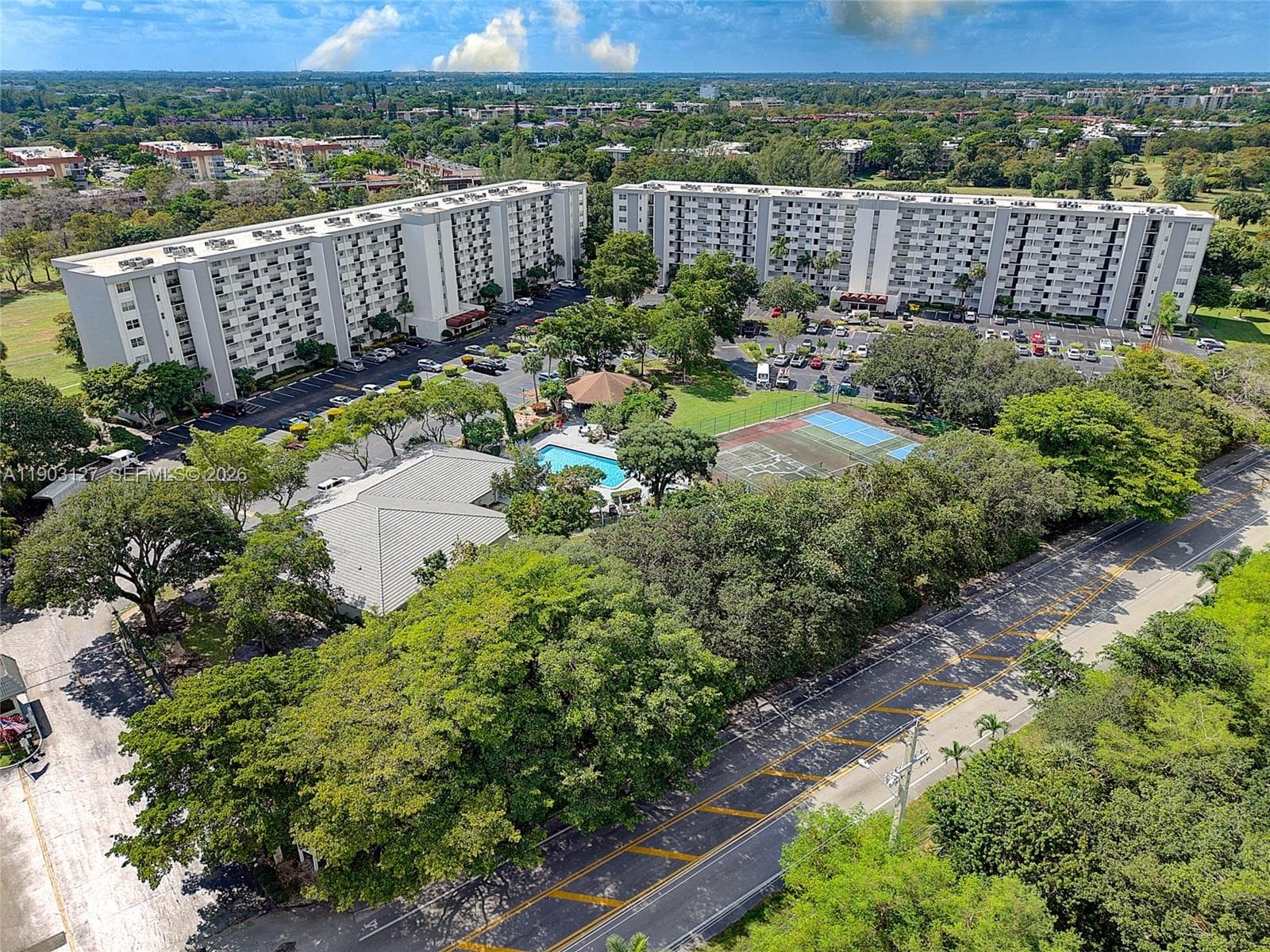 5900 NW 44th St # 202, Lauderhill, FL 33319