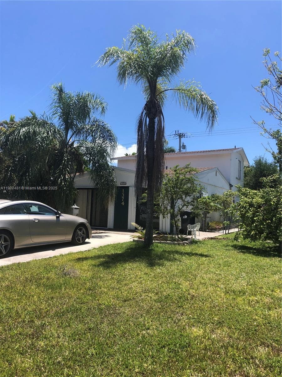 1374 NE 176 st # 3, North Miami Beach, FL 33162