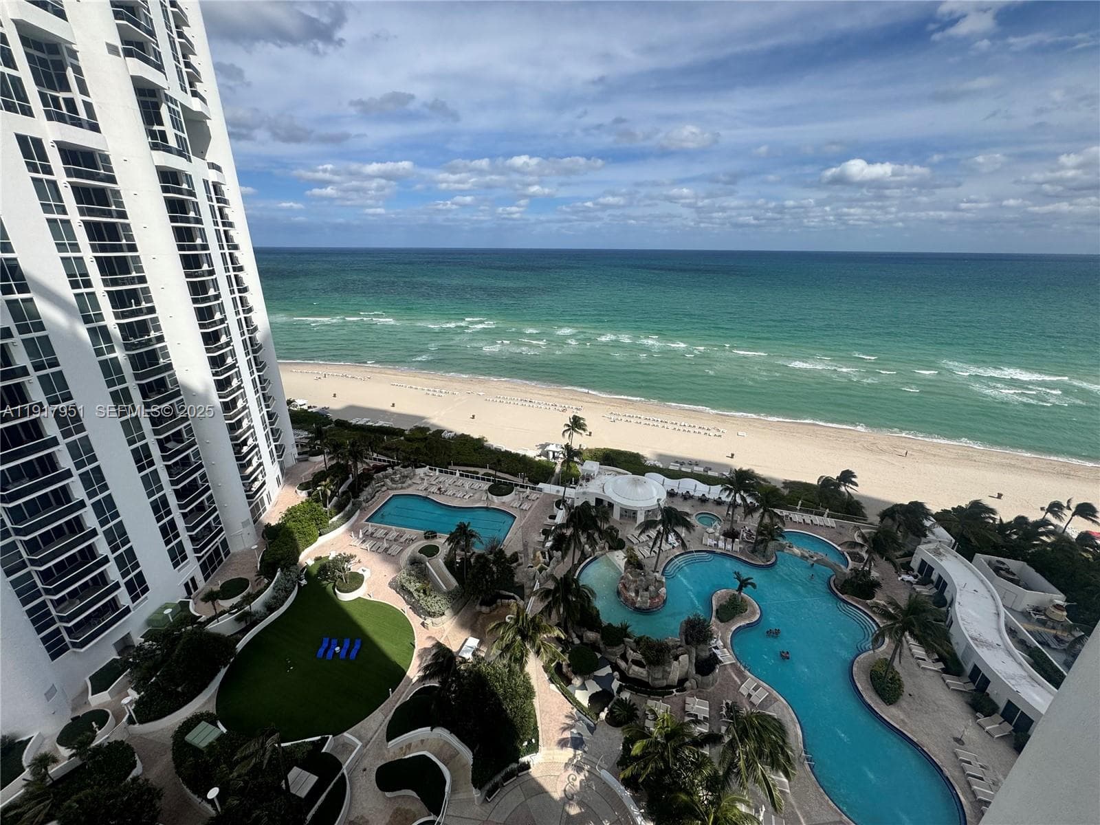 18001 Collins ave # 2107, Sunny Isles Beach, FL 33160