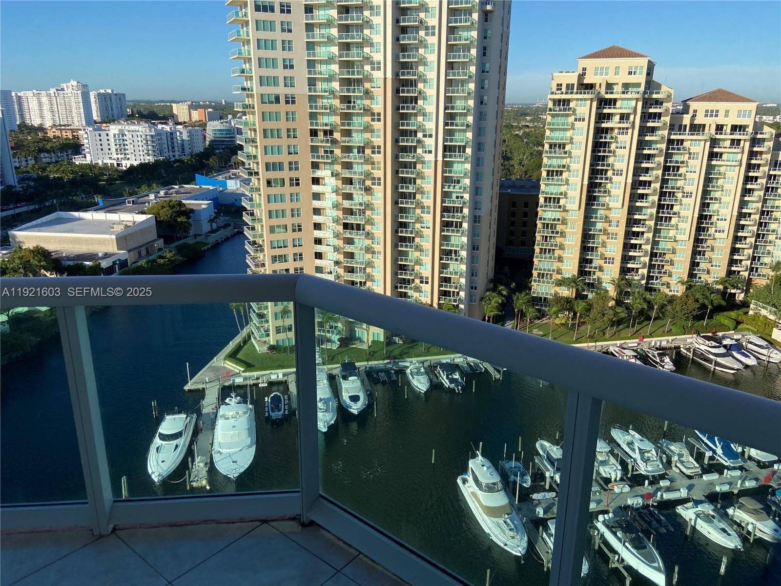 3370 Hidden Bay Dr # 1914, Aventura, FL 33180