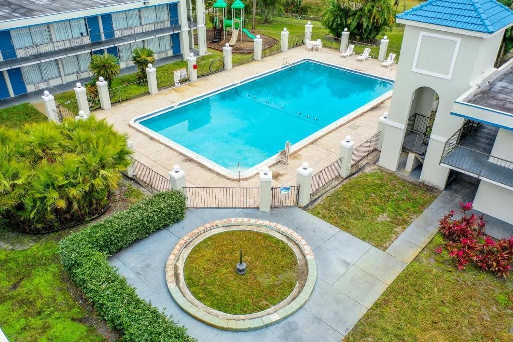 4645 N Socrum Loop Road # 101, Lakeland, FL 33809