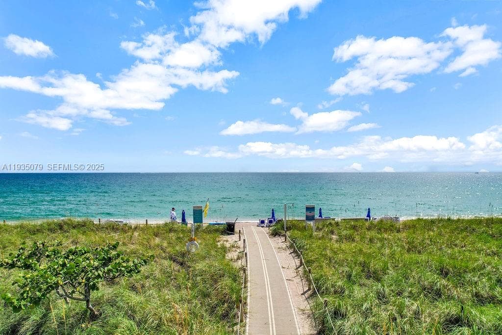 10155 Collins Ave # 1106, Bal Harbour, FL 33154