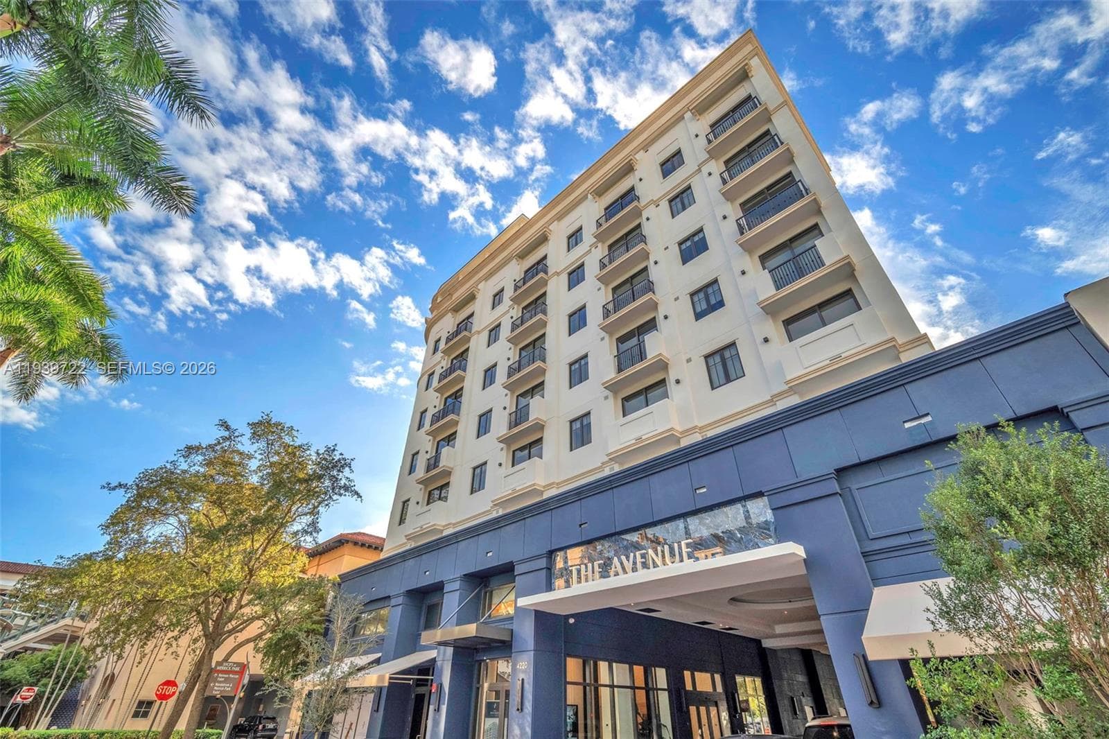 4220 Laguna St # 505, Coral Gables, FL 33146