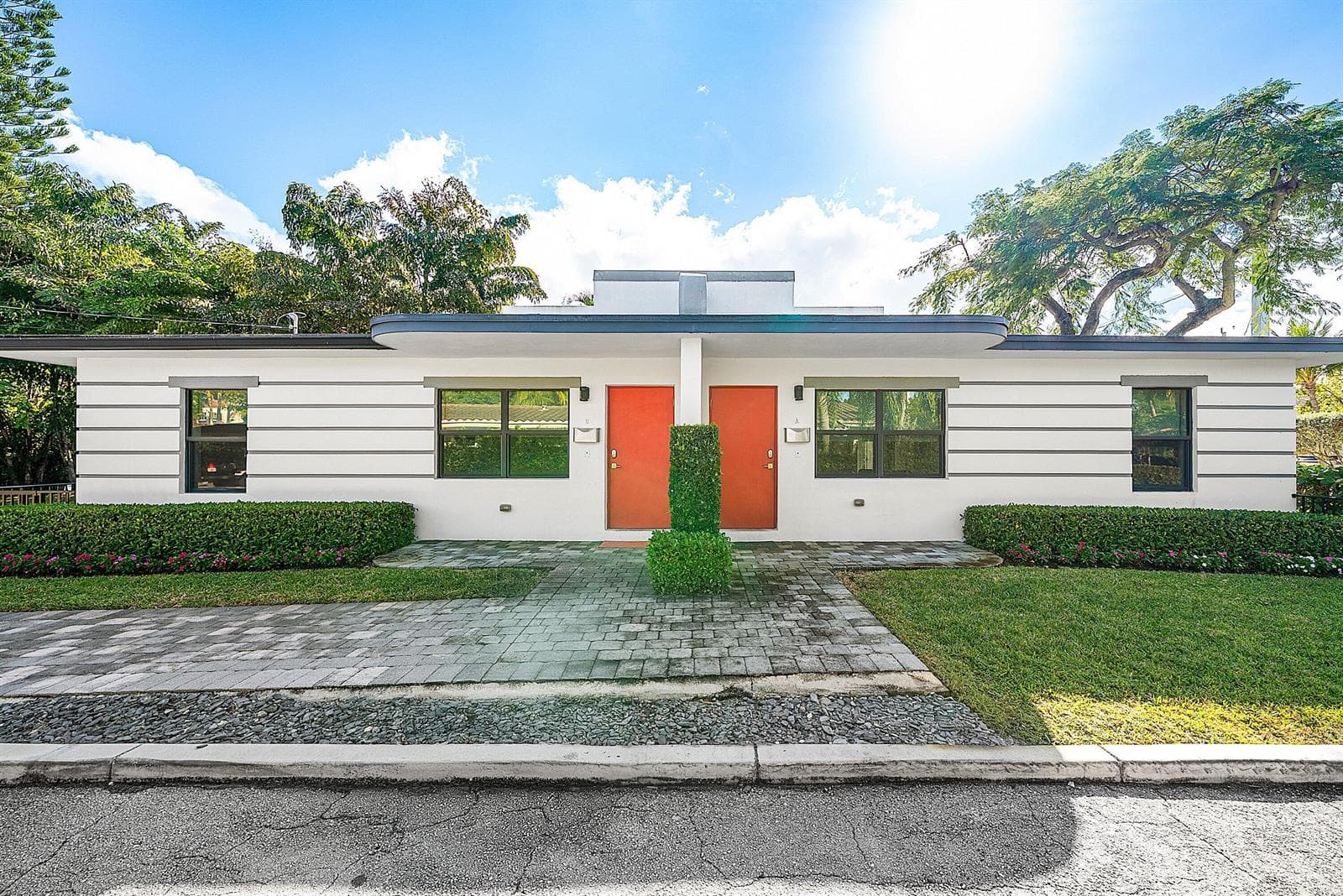 215 N Swinton Avenue, Delray Beach, FL 33444