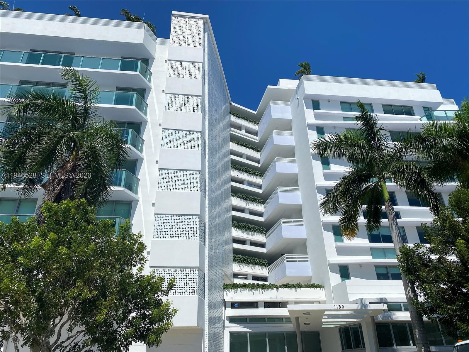 1133 102nd St # 602, Bay Harbor Islands, FL 33154