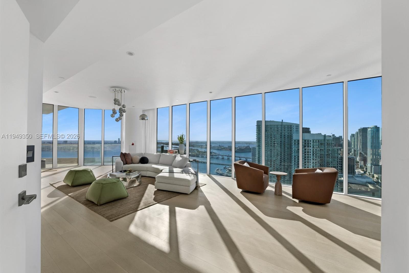 Paramount Bay