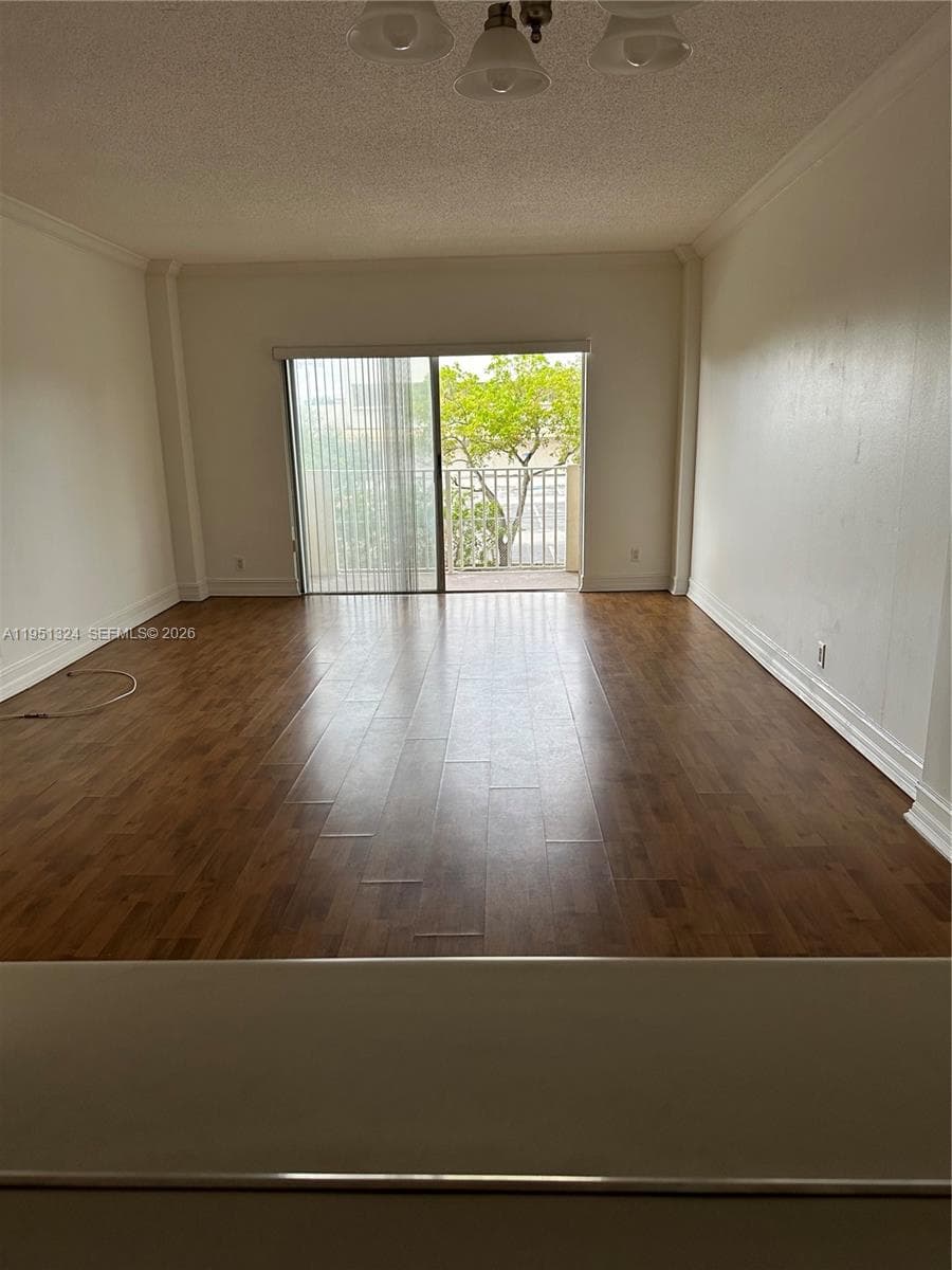 1455 N Treasure Dr # 2C, North Bay Village, FL 33141
