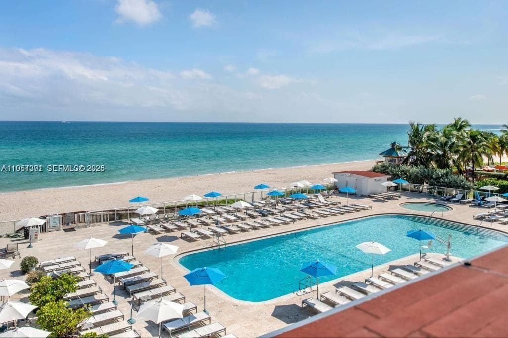 19201 Collins Ave # 436, Sunny Isles Beach, FL 33160