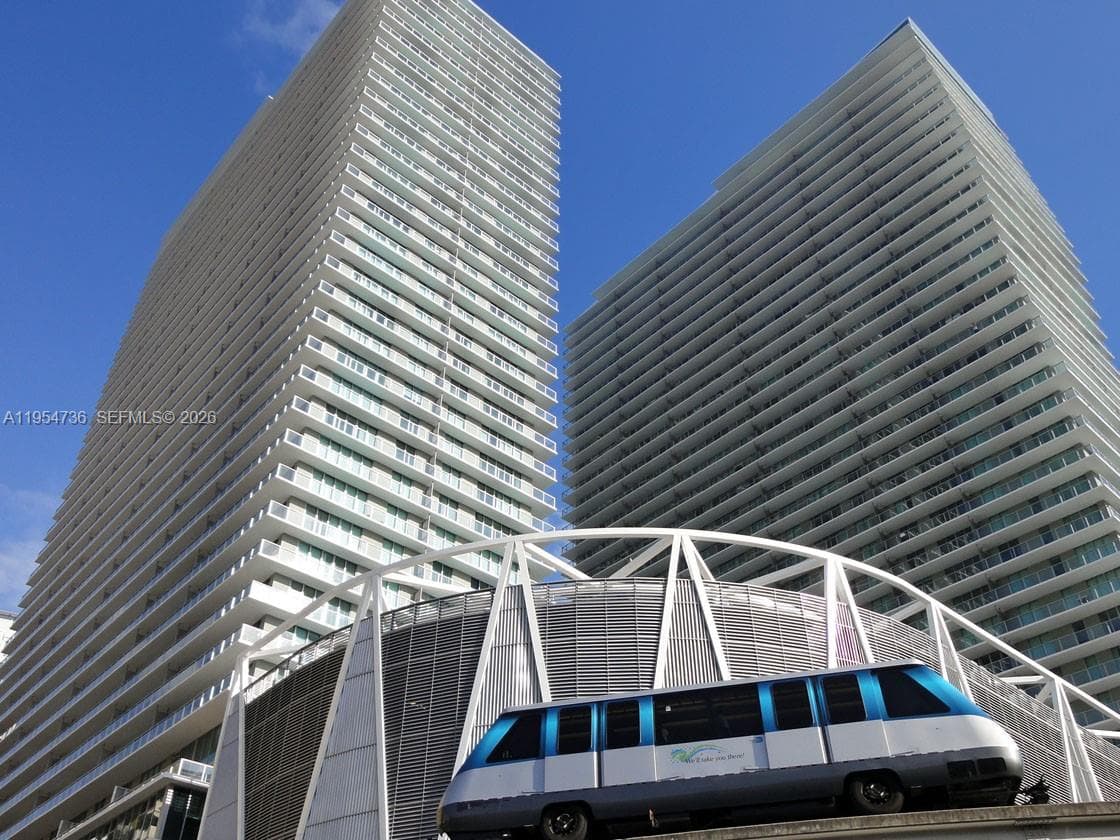 1111 SW 1 AV # 3022-N, Miami, FL 33130