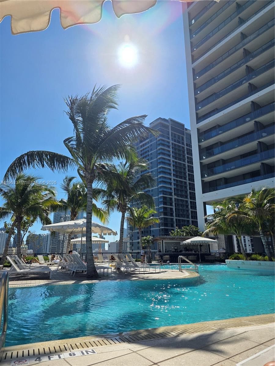 159 NE 6th St # 4302, Miami, FL 33132