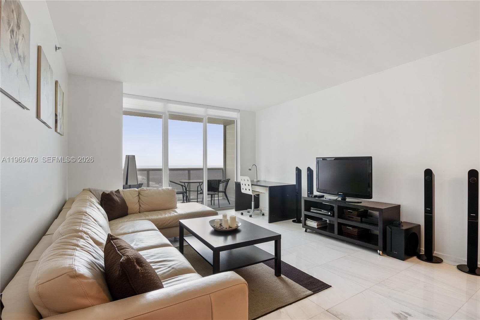 1830 S OCEAN DR # 3211, Hallandale Beach, FL 33009