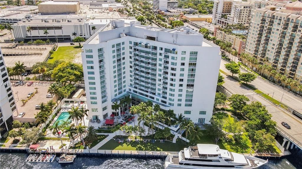 2670 E Sunrise Blvd # 1402, Fort Lauderdale, FL 33304