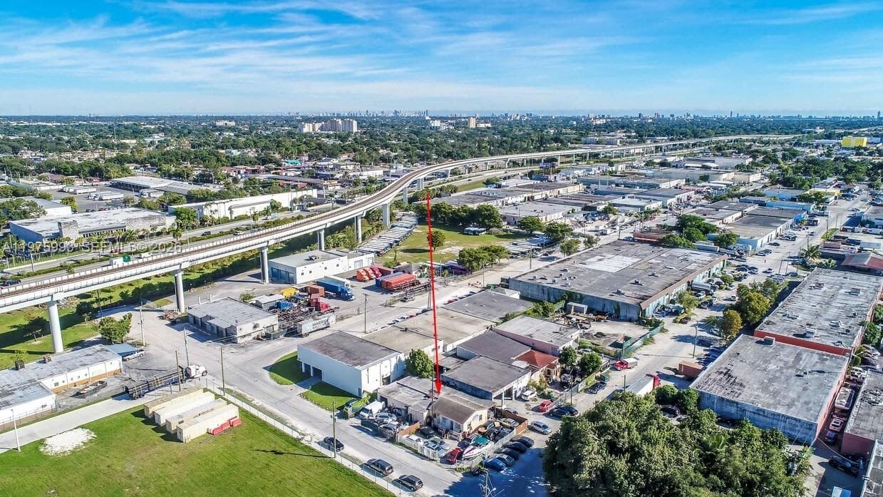 3705 NW 35th Ave, Miami, FL 33142
