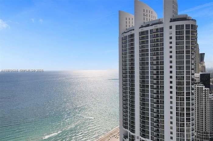18201 Collins Ave # 1202, Sunny Isles Beach, FL 33160