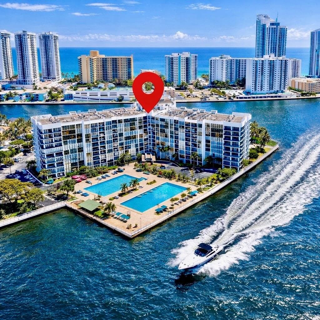 1000 Parkview Dr # 115, Hallandale Beach, FL 33009