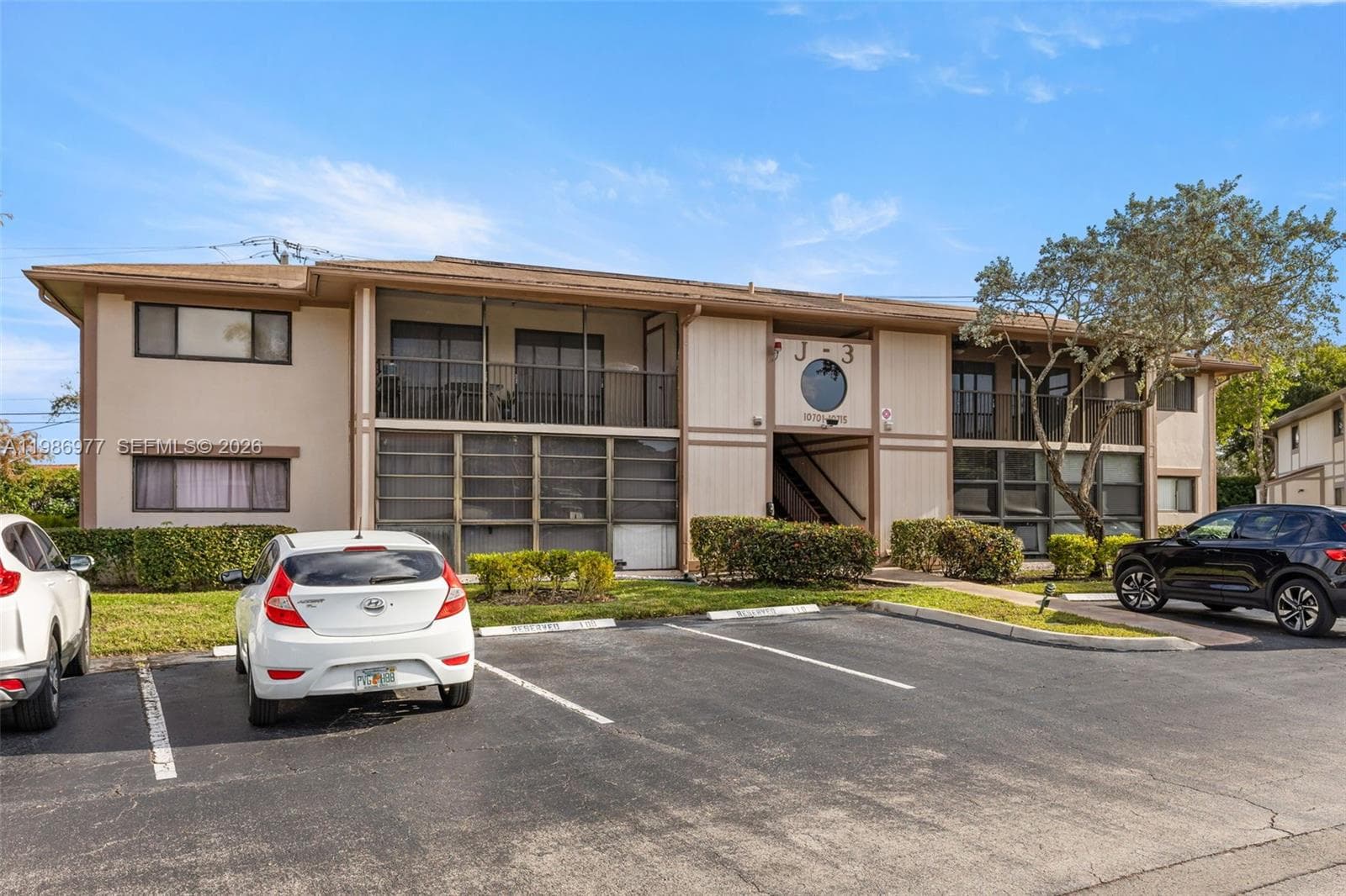 10709 W Clairmont Cir # 111, Tamarac, FL 33321