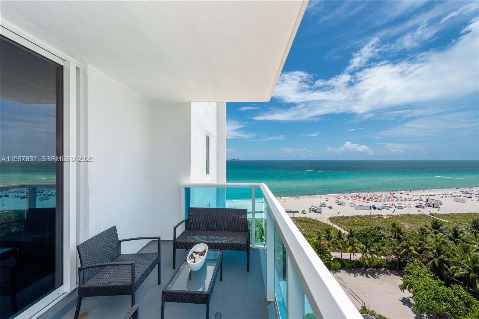 2301 Collins Ave # 1009, Miami Beach, FL 33139