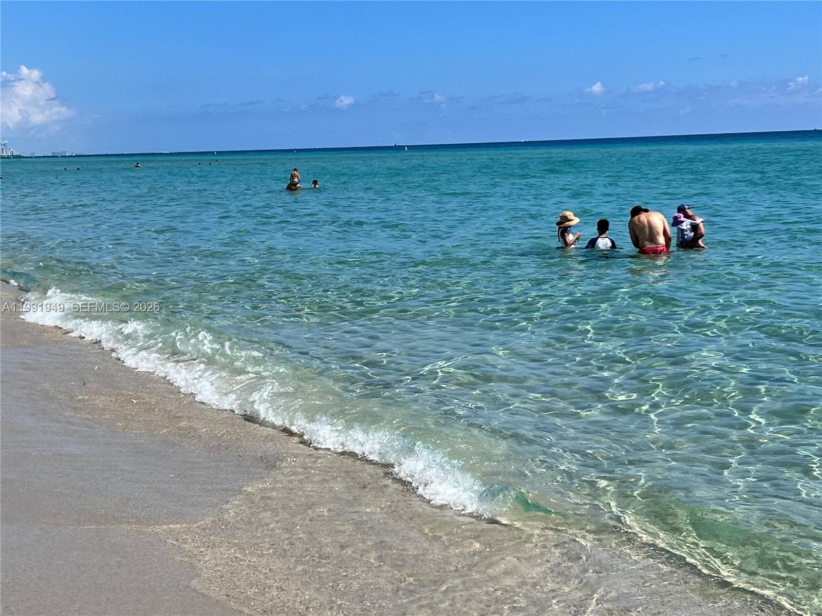 9172 Collins Ave # 305, Surfside, FL 33154