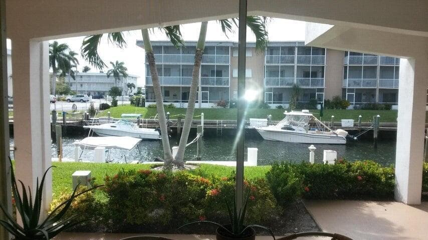 110 Shore Court # 111b, North Palm Beach, FL 33408