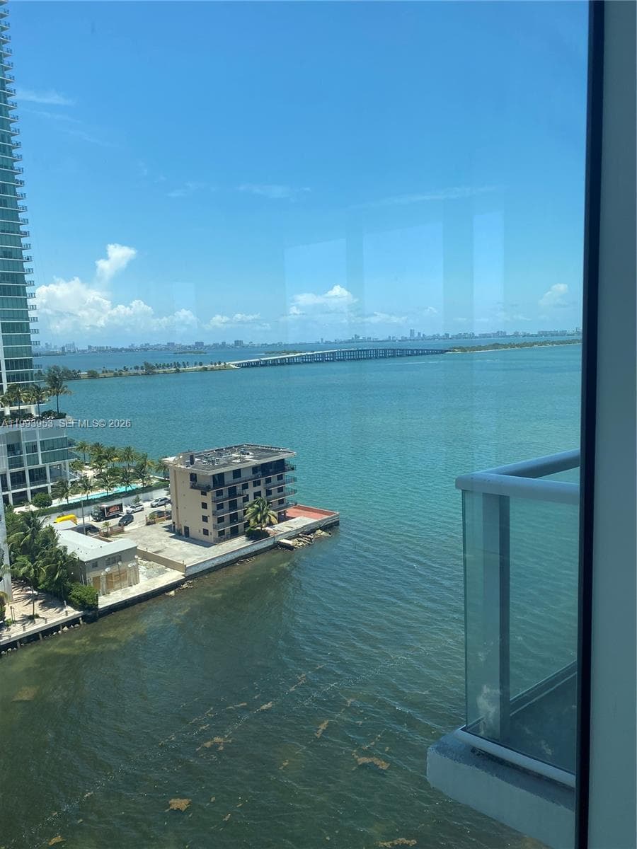 601 NE 27TH ST # 1107, Miami, FL 33137