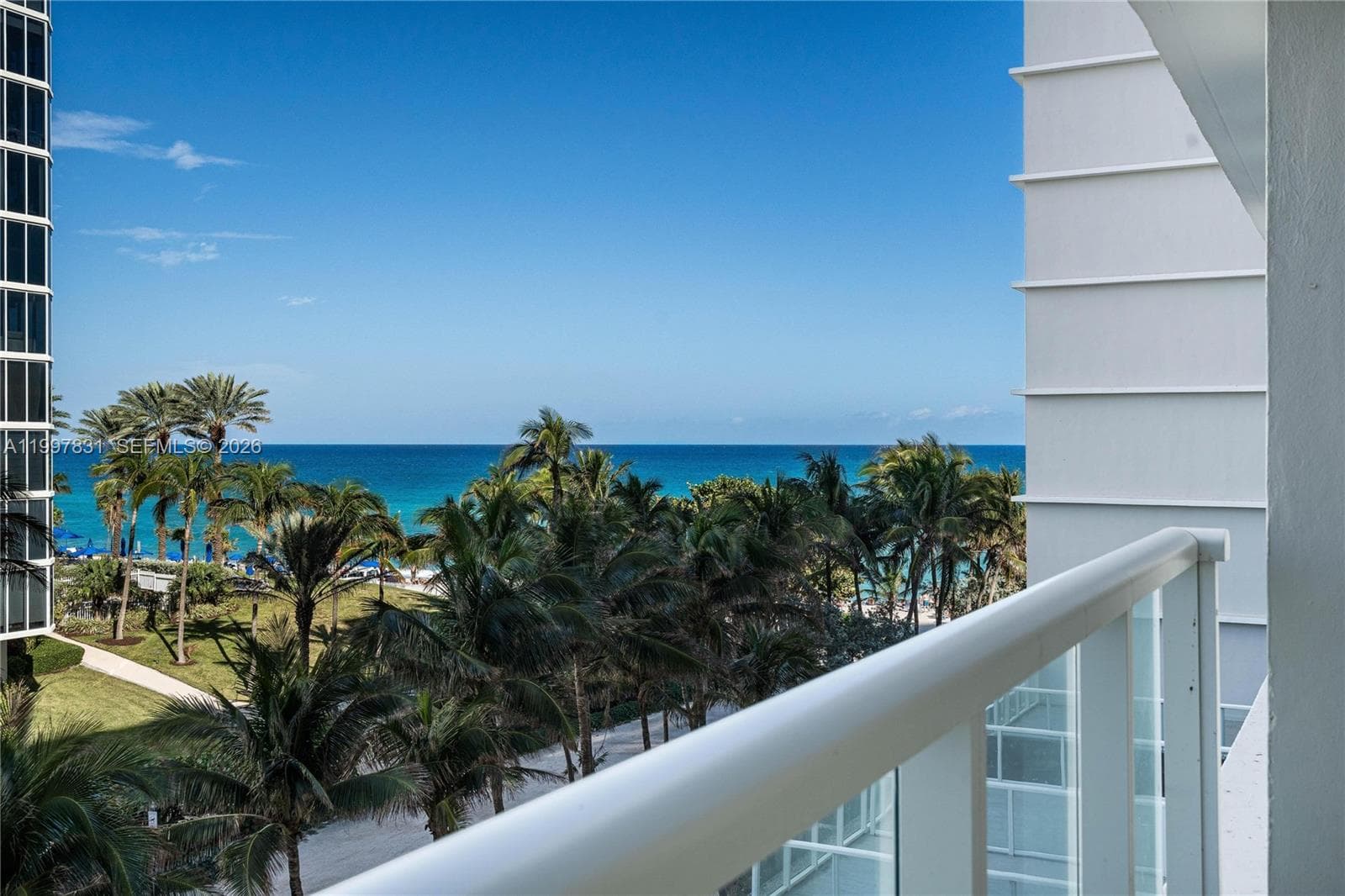 19201 Collins Ave # 324, Sunny Isles Beach, FL 33160