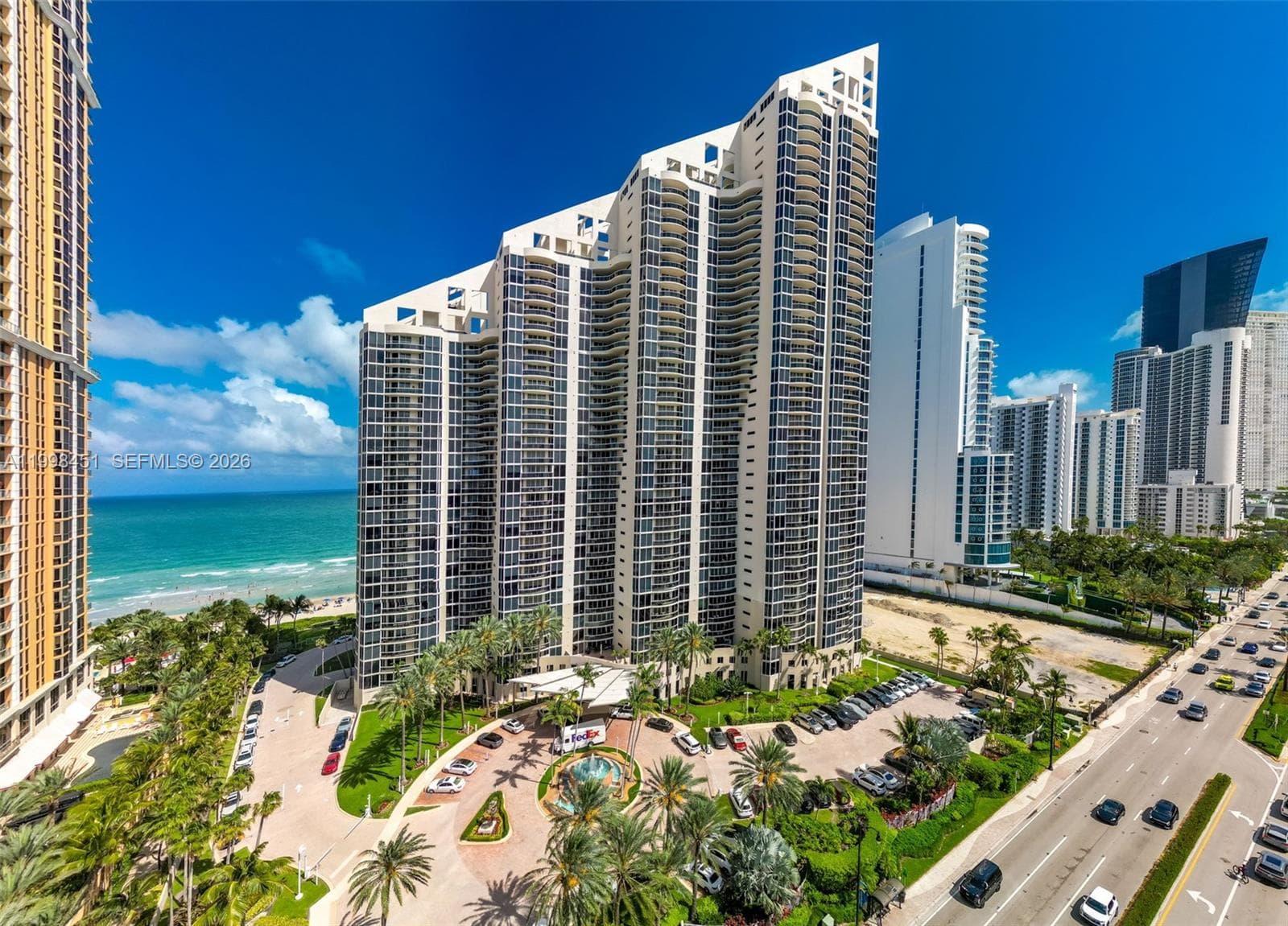17555 Collins Ave # 406, Sunny Isles Beach, FL 33160