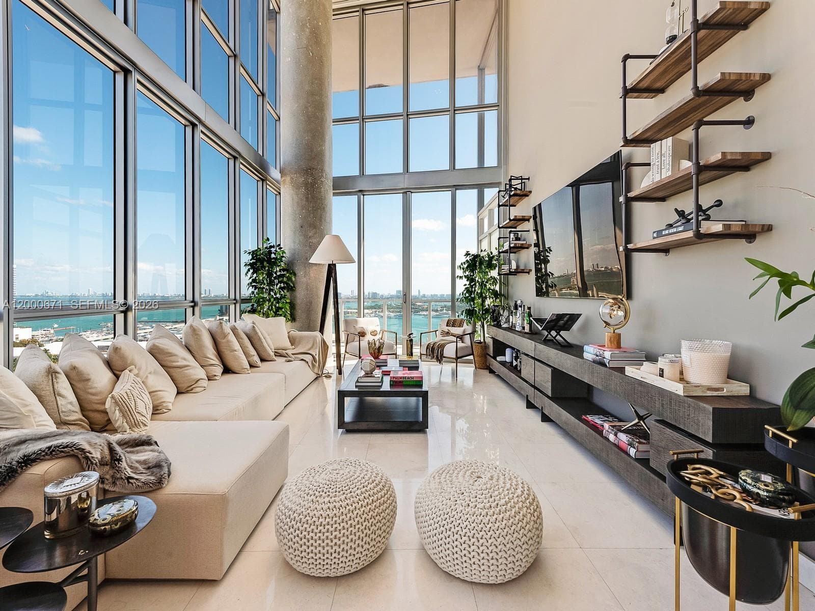 1100 Biscayne Blvd # 2105, Miami, FL 33132