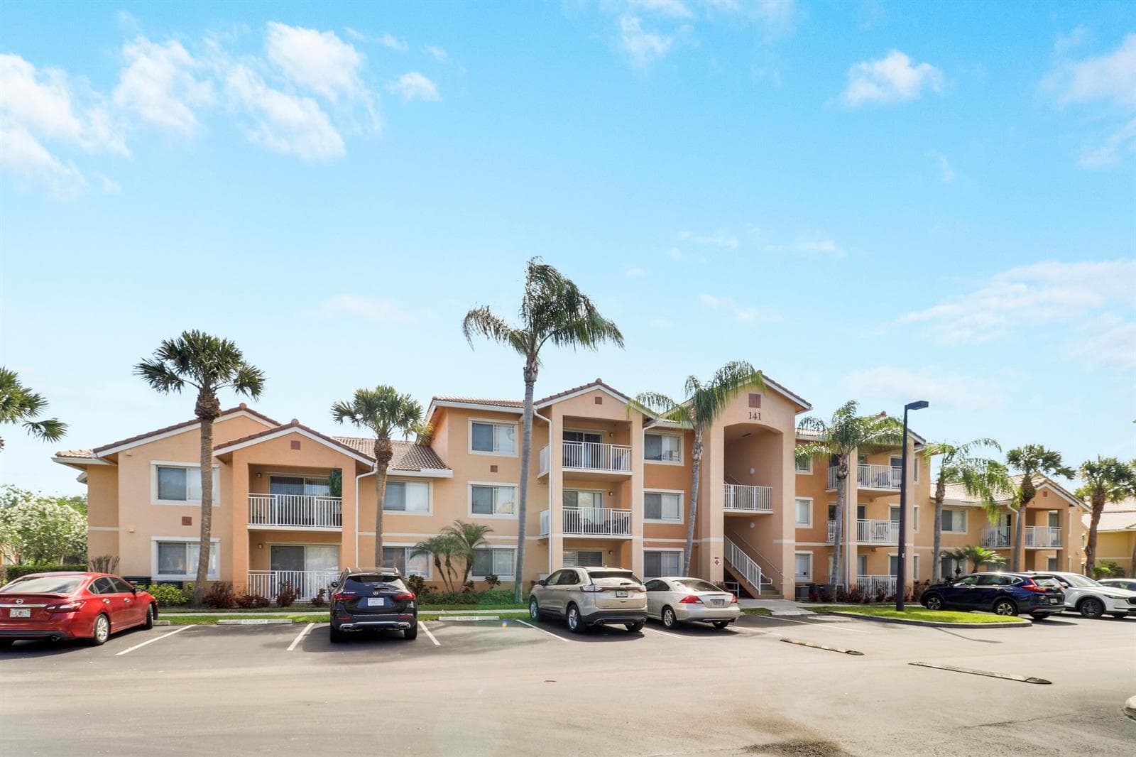 141 SW Palm Drive # 306, Port St. Lucie, FL 34986