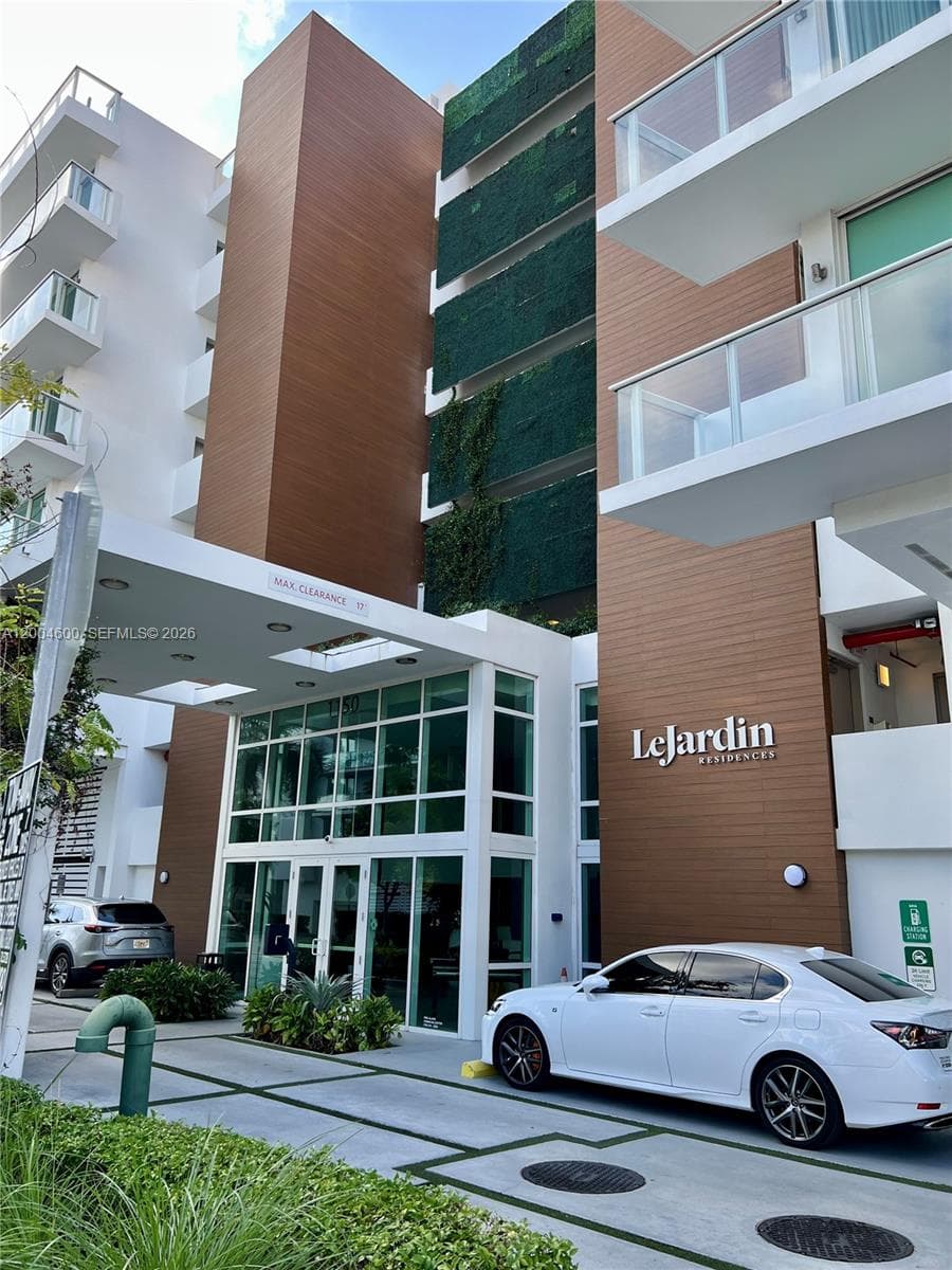 1150 102nd St # 704, Bay Harbor Islands, FL 33154