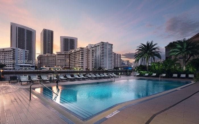 2602 E Hallandale Beach Blvd # R1708, Hallandale Beach, FL 33009