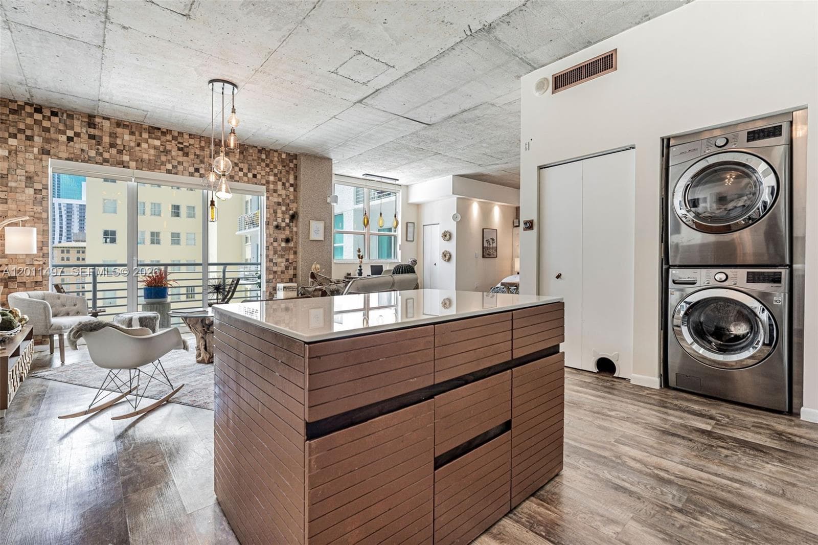 133 NE 2nd Ave # 1208, Miami, FL 33132