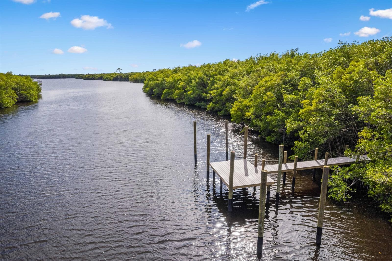 206 SE Fiore Bello SE, Port St. Lucie, FL 34952