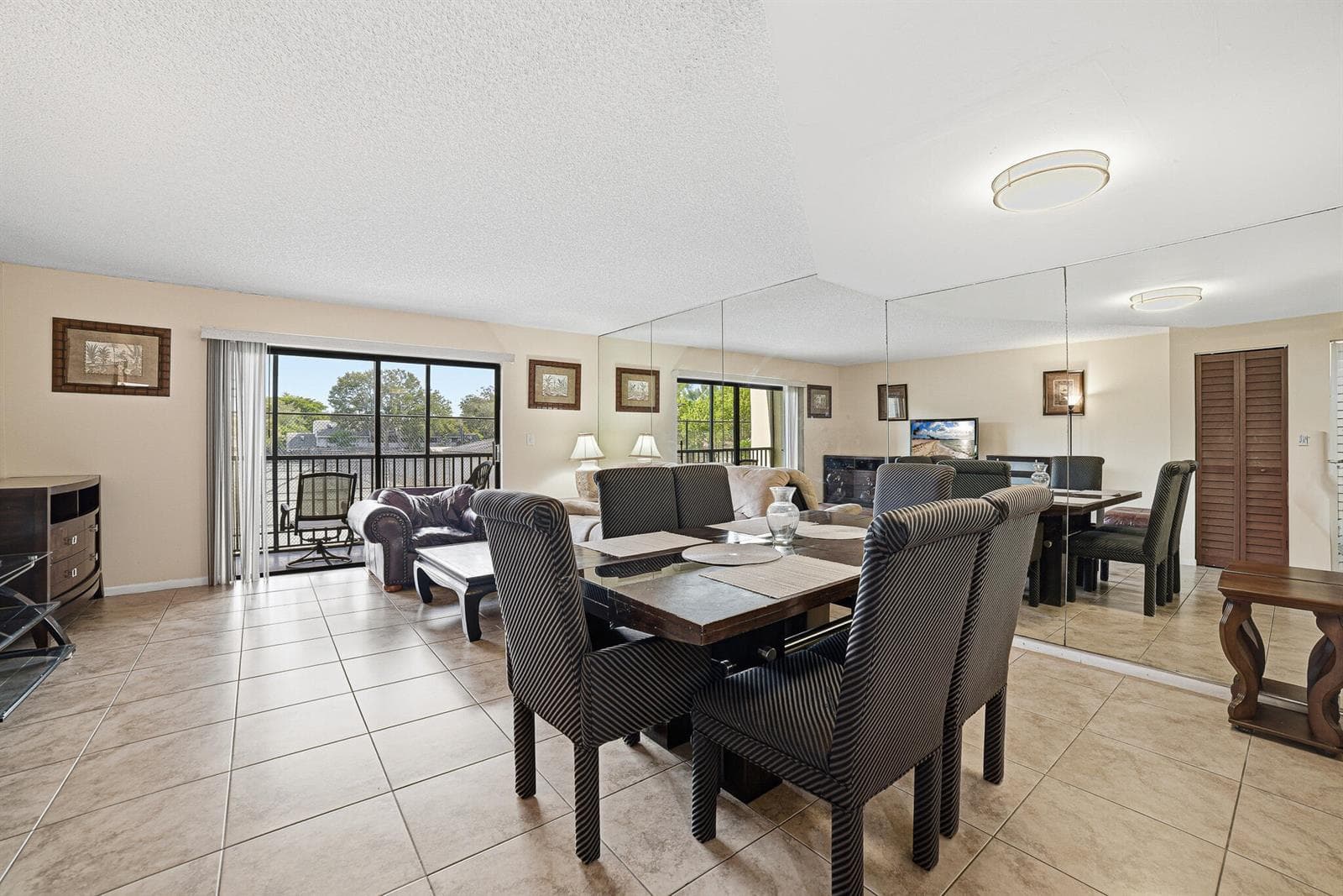 105 Deer Creek Road # 202, Deerfield Beach, FL 33442