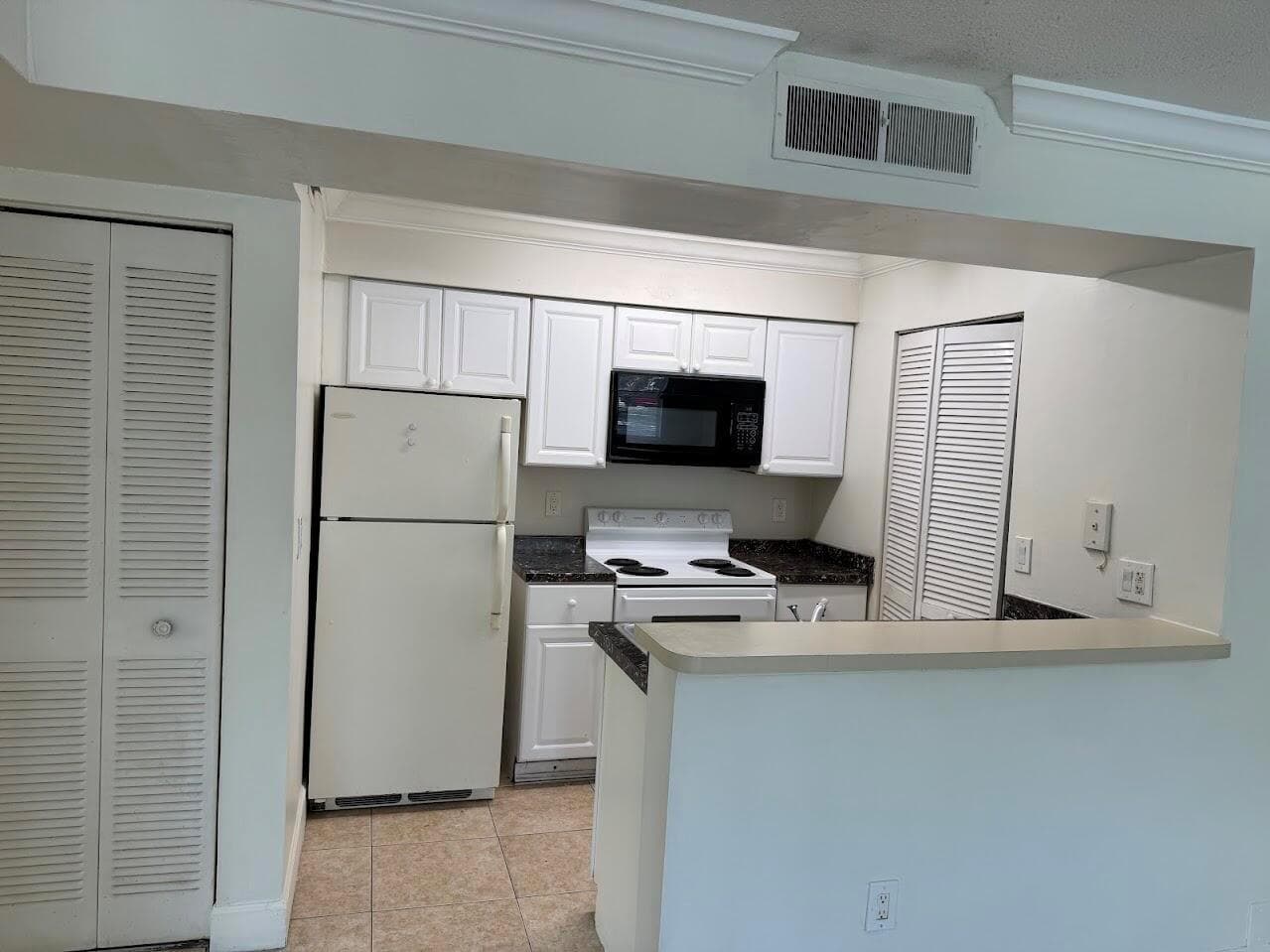 1227 SW 46th Avenue SW # 301, Pompano Beach, FL 33069