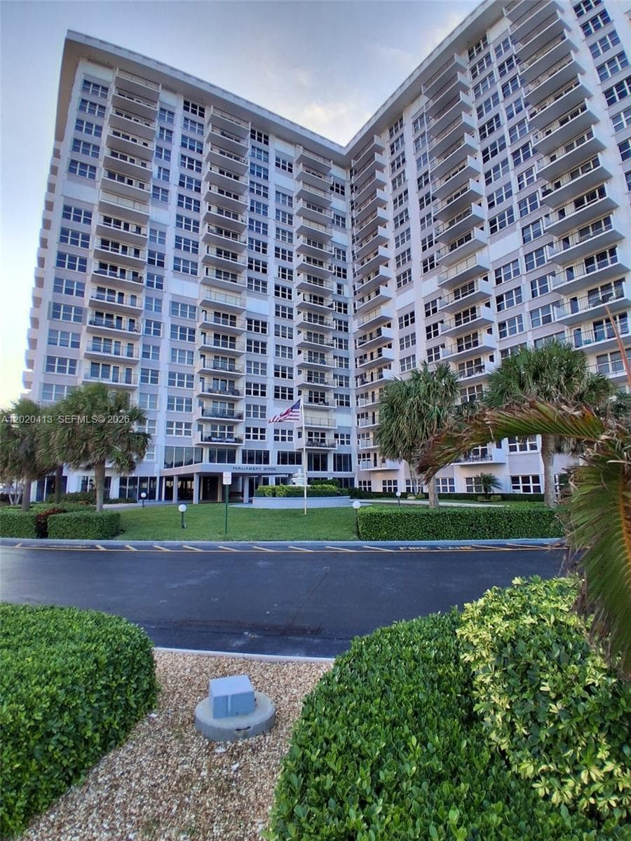 405 N Ocean Blvd # 1815, Pompano Beach, FL 33062