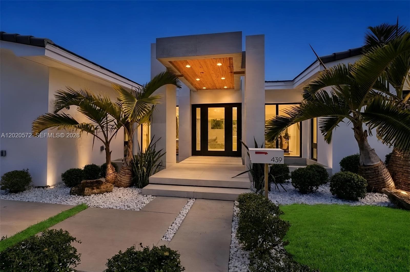439 Hardee Rd, Coral Gables, FL 33146