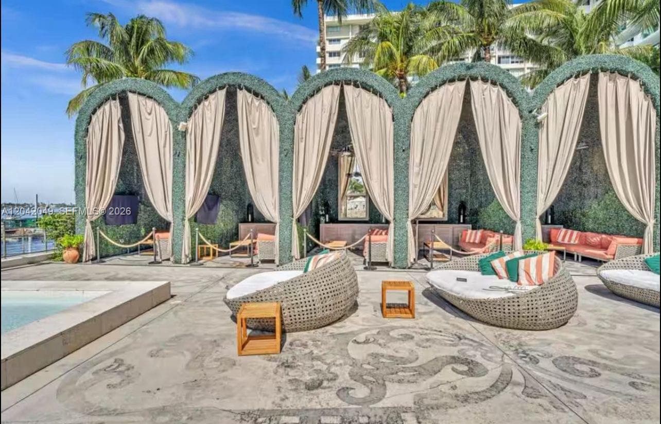 1100 West Ave # 1007, Miami Beach, FL 33139