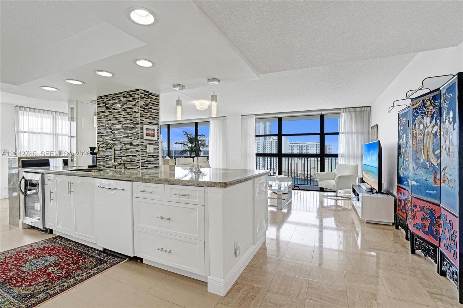 400 Leslie Dr # PH# 1110, Hallandale Beach, FL 33009