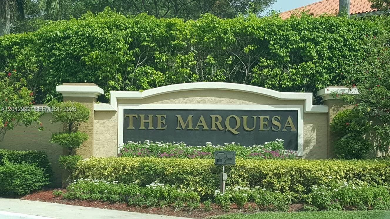 11600 SW 2nd St # 18207, Pembroke Pines, FL 33025