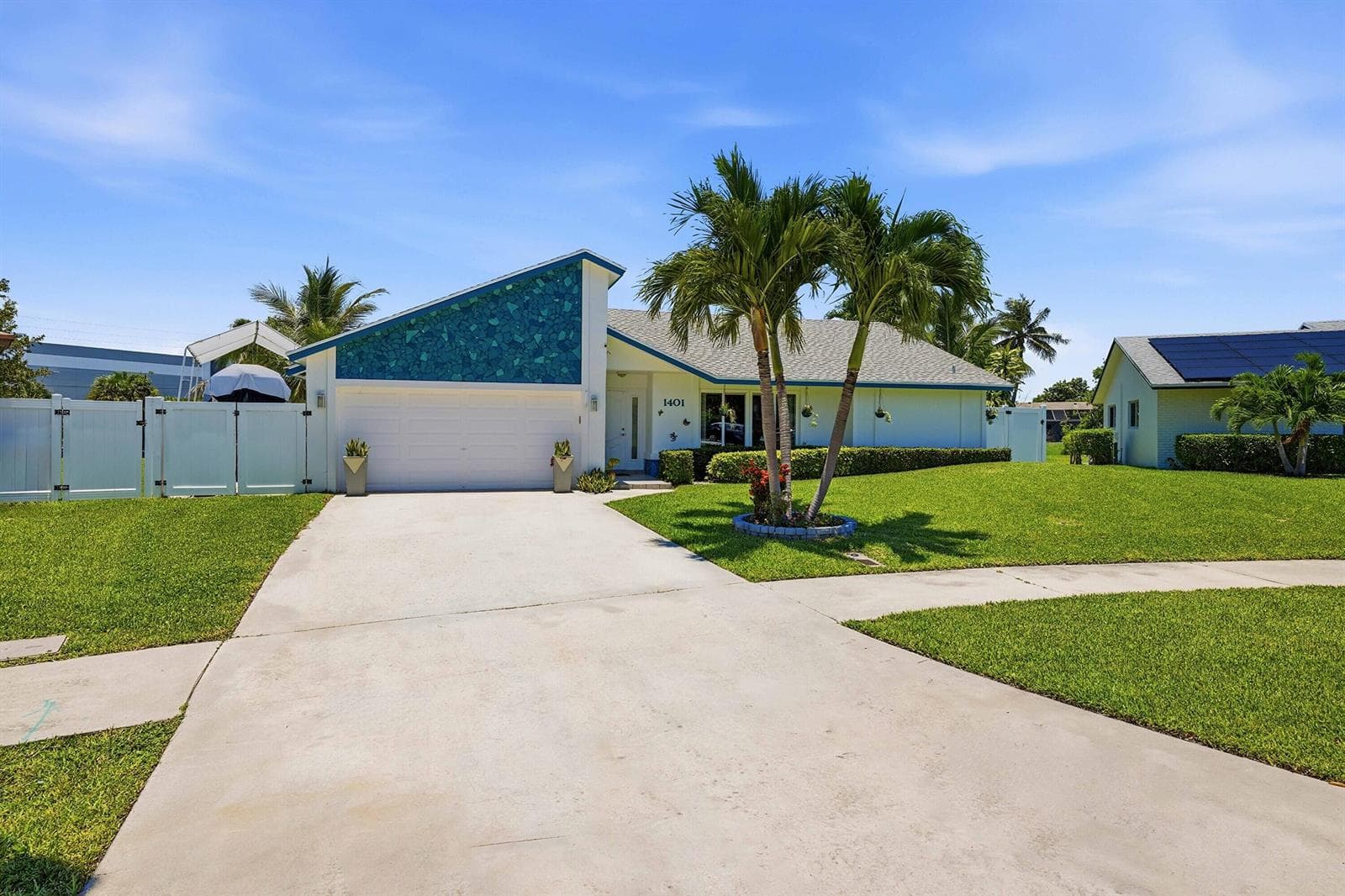 1401 SW 28th Terrace, Deerfield Beach, FL 33442