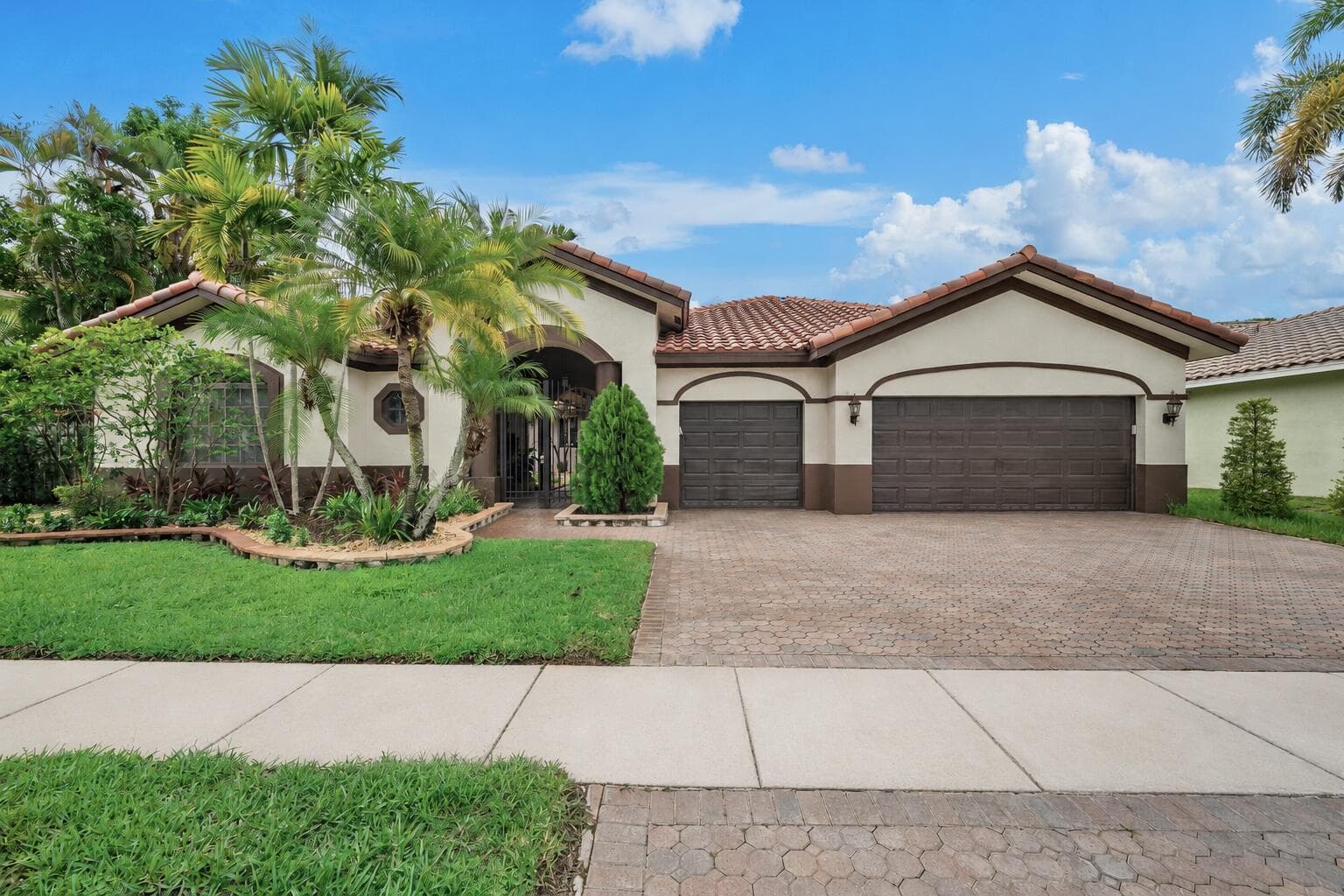 14520 SW 37th Street, Miramar, FL 33027