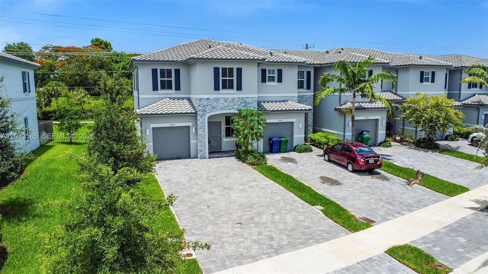 11889 NW 47th Mnr, Coral Springs, FL 33076