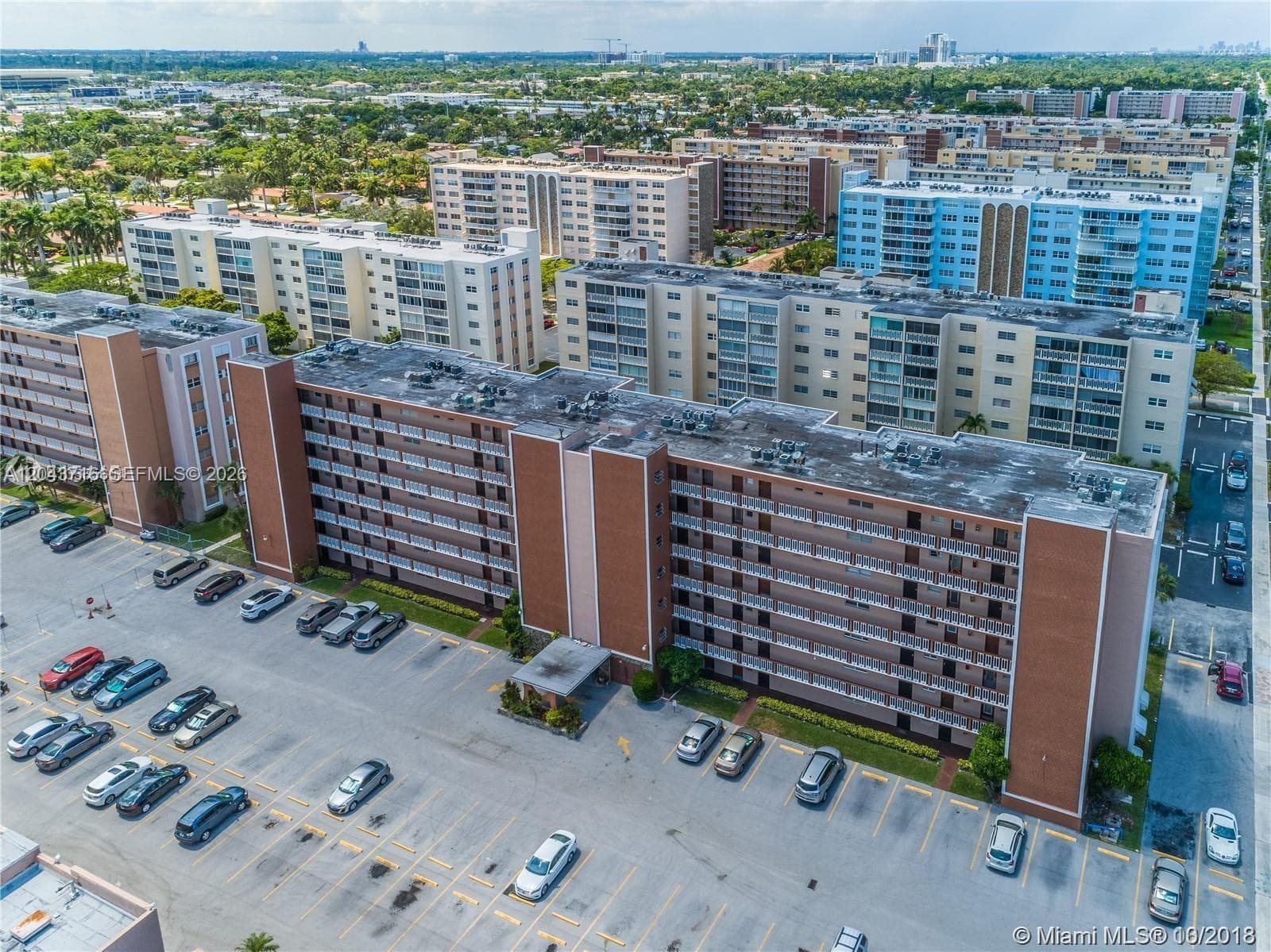 320 NE 12th Ave # 303, Hallandale Beach, FL 33009