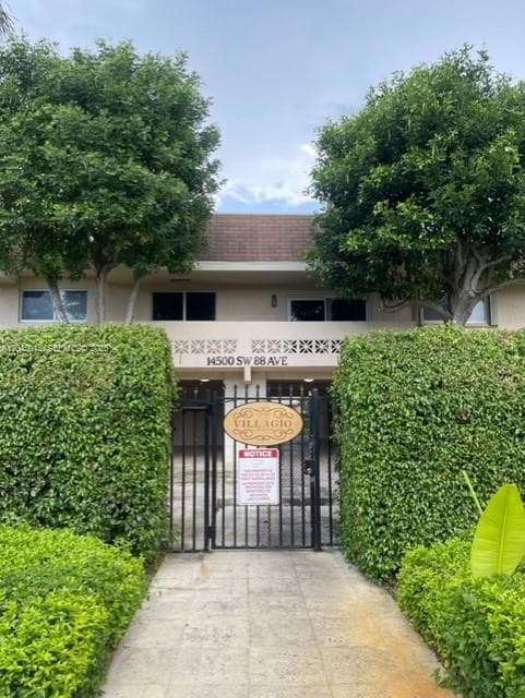 14500 SW 88th Ave # 247, Palmetto Bay, FL 33176
