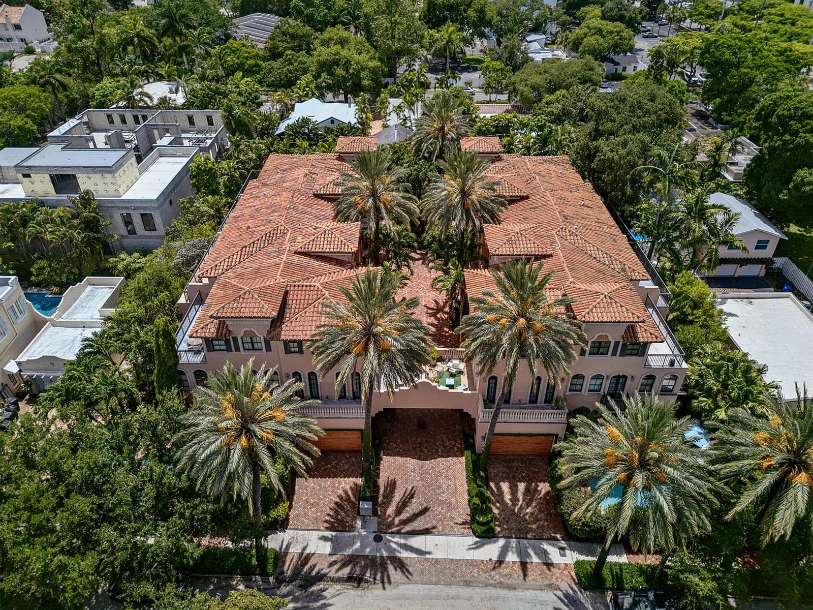 31 SE 10th Avenue, Fort Lauderdale, FL 33301