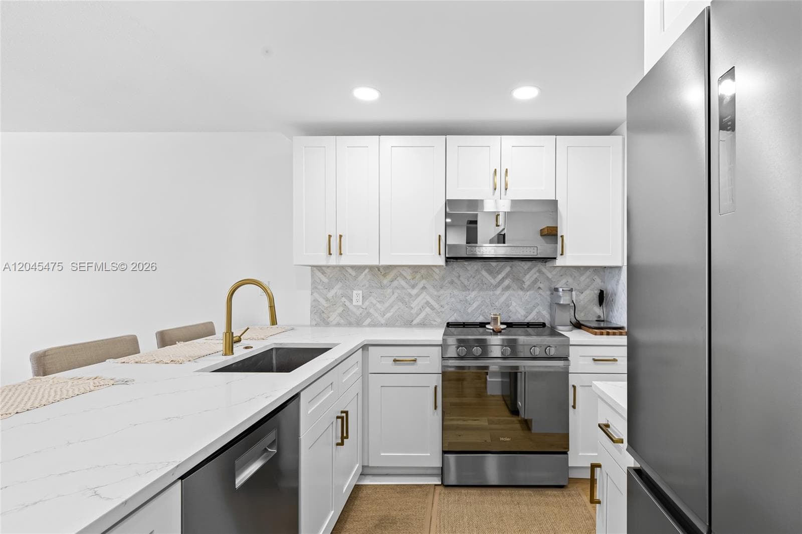 301 N Ocean Blvd # 302, Pompano Beach, FL 33062