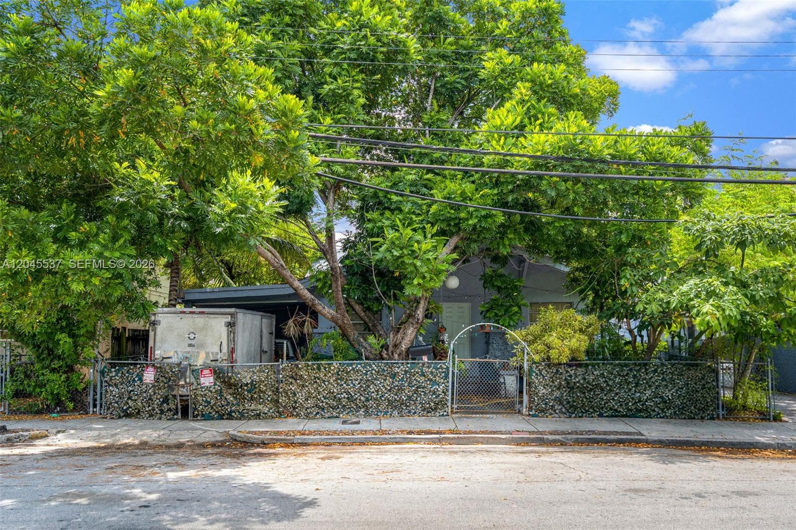 210 SW 13th Ave, Miami, FL 33135