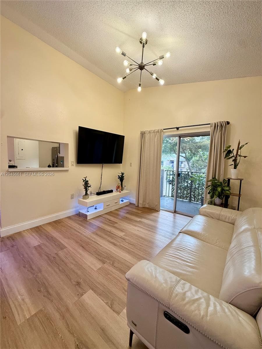 2361 NW 96th Ter # 18H, Pembroke Pines, FL 33024